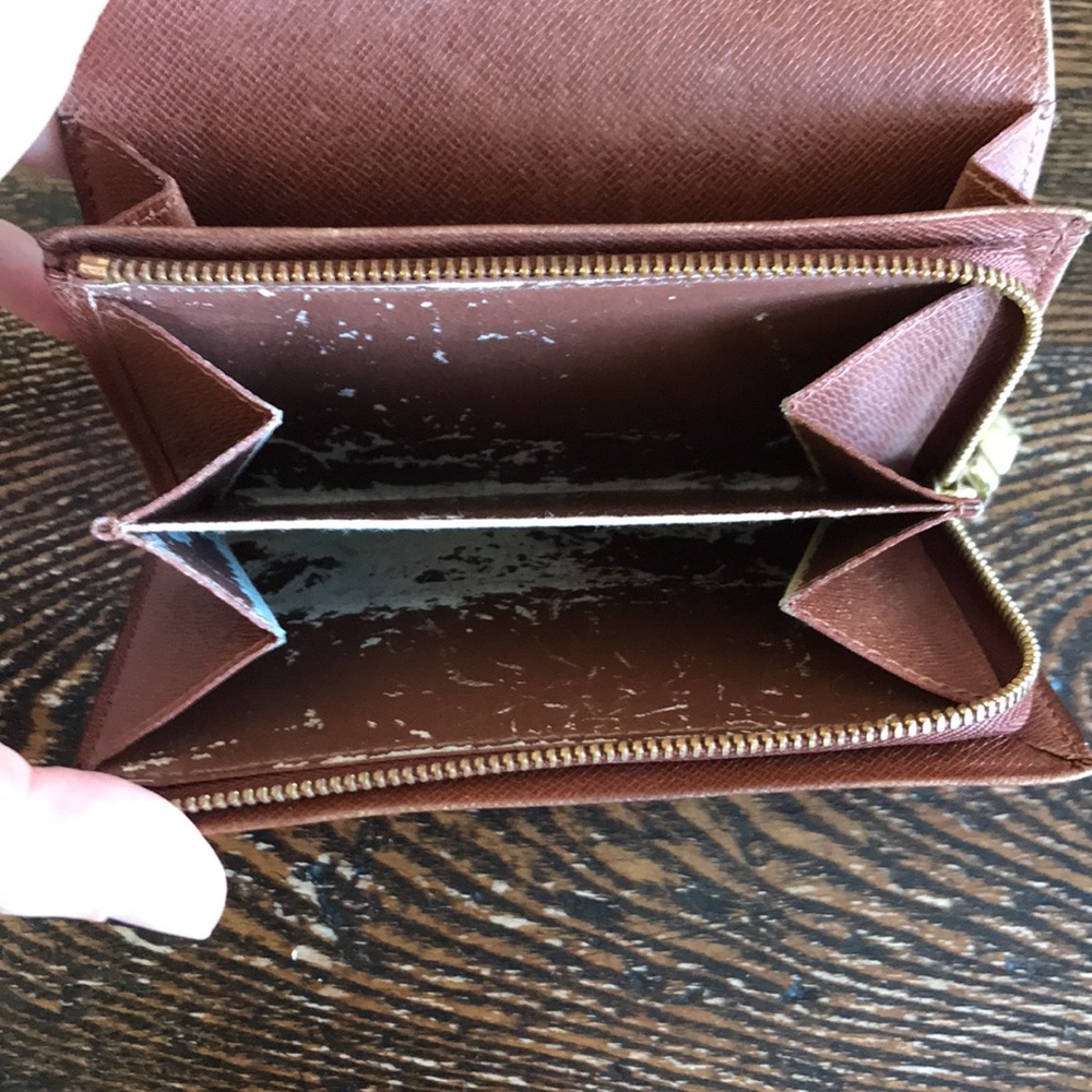 Vintage Louis Vuitton Tresor wallet - Picture 6 of 10